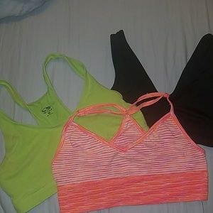 3 sports bras in GUC